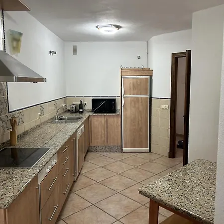 Ref. 62 En Jardines De Zahara 公寓
