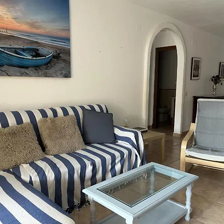 Ref. 62 En Jardines De Zahara 公寓